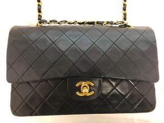 (Category: ) located in . Submitted by opulentluxe (Listing ID 1044078784, Image 1). Description: .