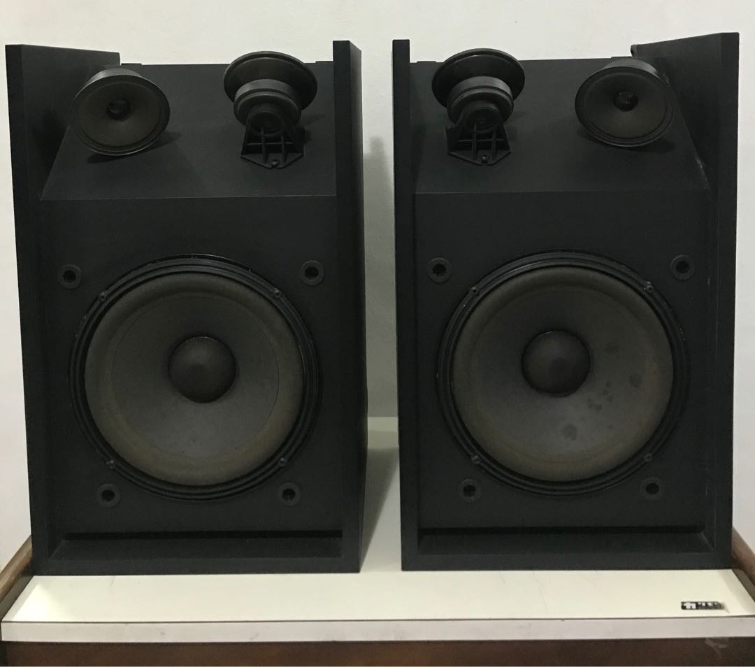 Bose 301 Series direct reflecting Audio, Soundbars, Speakers & Amplifiers Carousell
