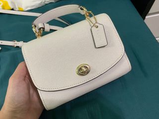（分類：）位於 。 由 baobaoboo 提交（商品編號 1048576276，圖片 1）。簡介： 。