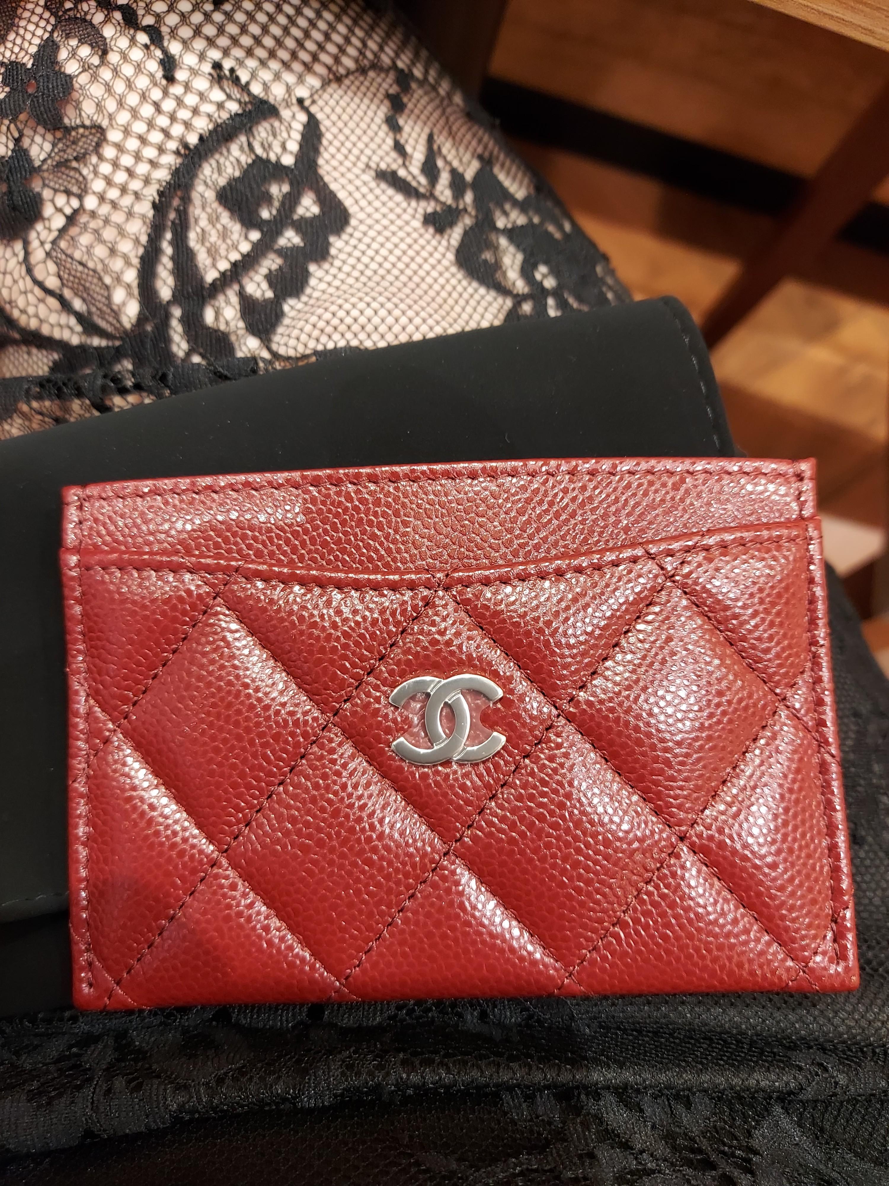 🦄 100% Authentic 🍒 Full Set Chanel RARE Flat Classic Cardholder Card  Holder 20B Dark Cherry Red Caviar Silver Hardware, Luxury, Accessories on  Carousell