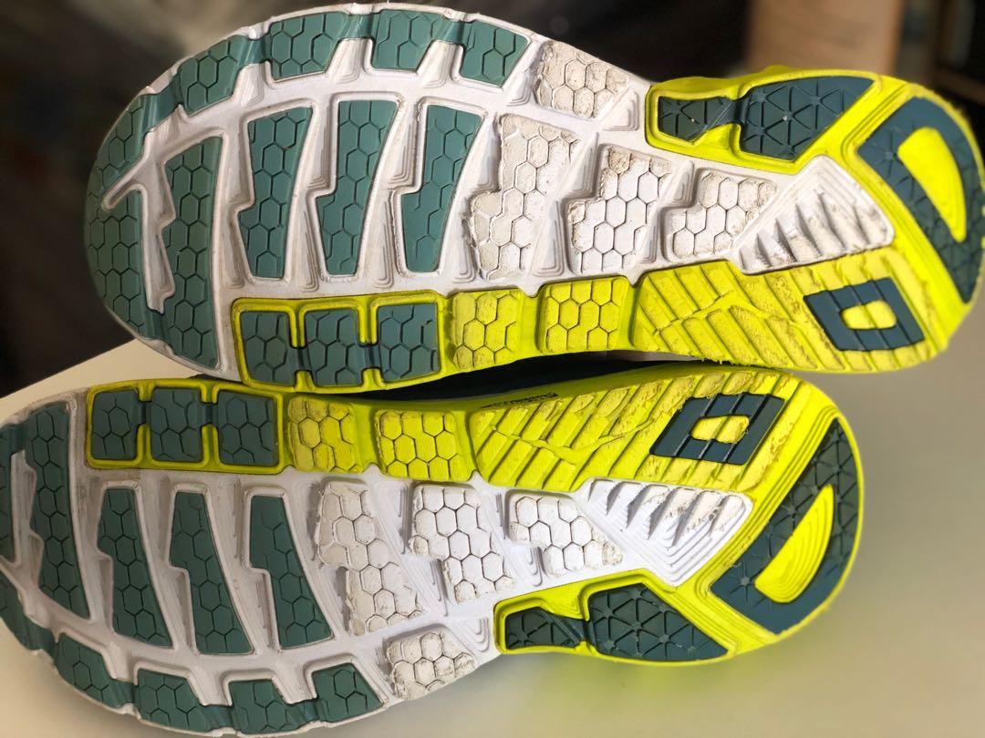 Mens hoka hot sale arahi 2