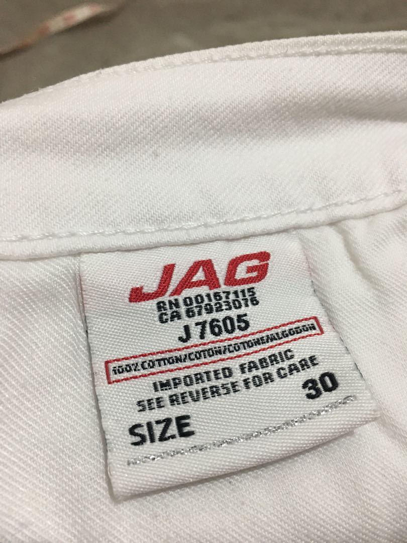 Jag Thug Denim Development Collection in White with Bronze Buttons (Category: Traditional & Ethnic wear) located in Valenzuela. Submitted by el8isa (Listing ID 1048562861, Image 2). Description: • Brand New • Waist 32” as measured • 100% Cotton (Check photos for references).