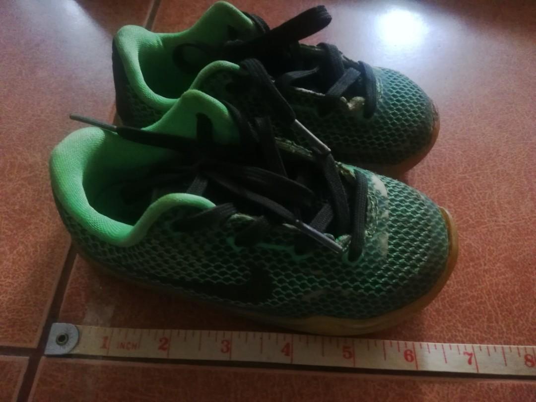 Kobe 10 kids shop