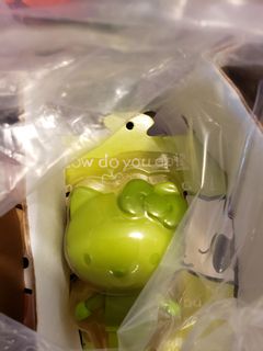 （分類：）位於 。 由 edwardwewe 提交（商品編號 1048439707，圖片 1）。簡介： 。
