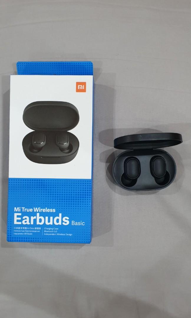 Mi true wireless deals earbuds basic s charging