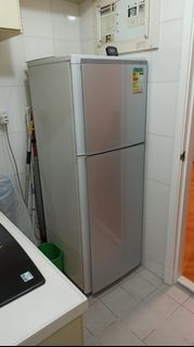 （分類：）位於 。 由 blee123 提交（商品編號 1048596351，圖片 1）。簡介： 。