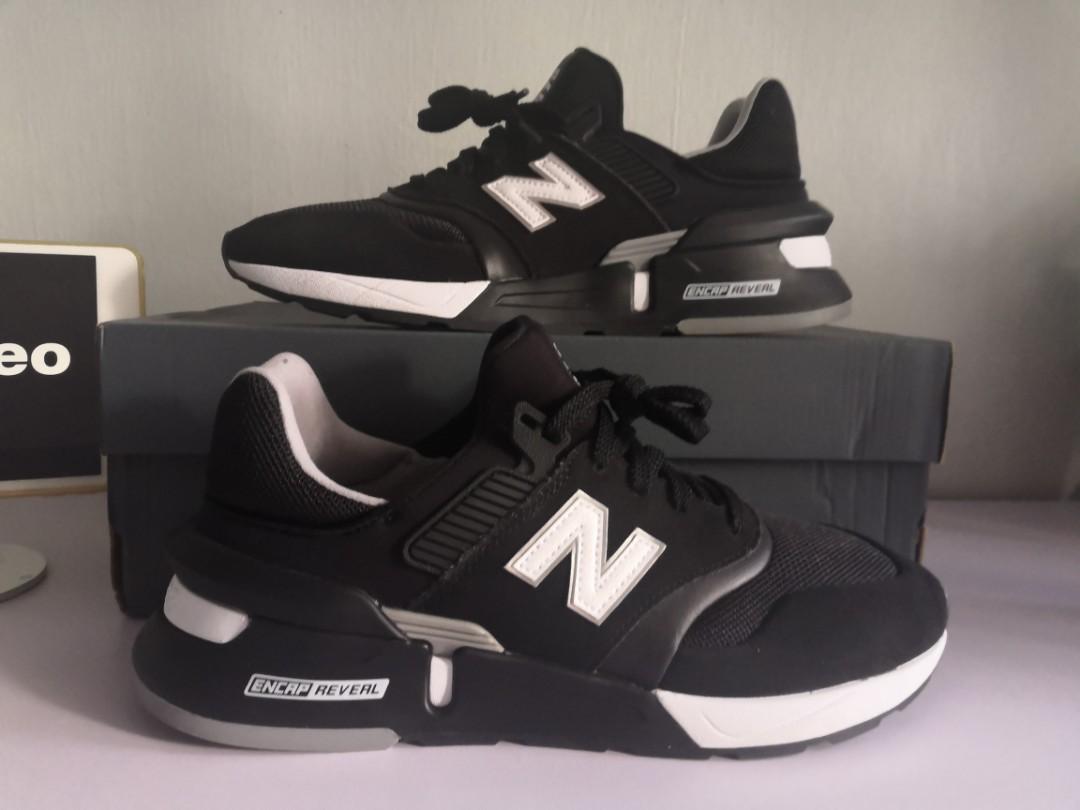 New Balance 997S All Black (No Pig Skin), Men'S Fashion, Footwear, Sneakers  On Carousell