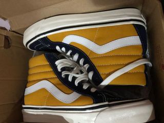 (Category: ) located in . Submitted by hello_96kitty (Listing ID 1048597089, Image 1). Description: .