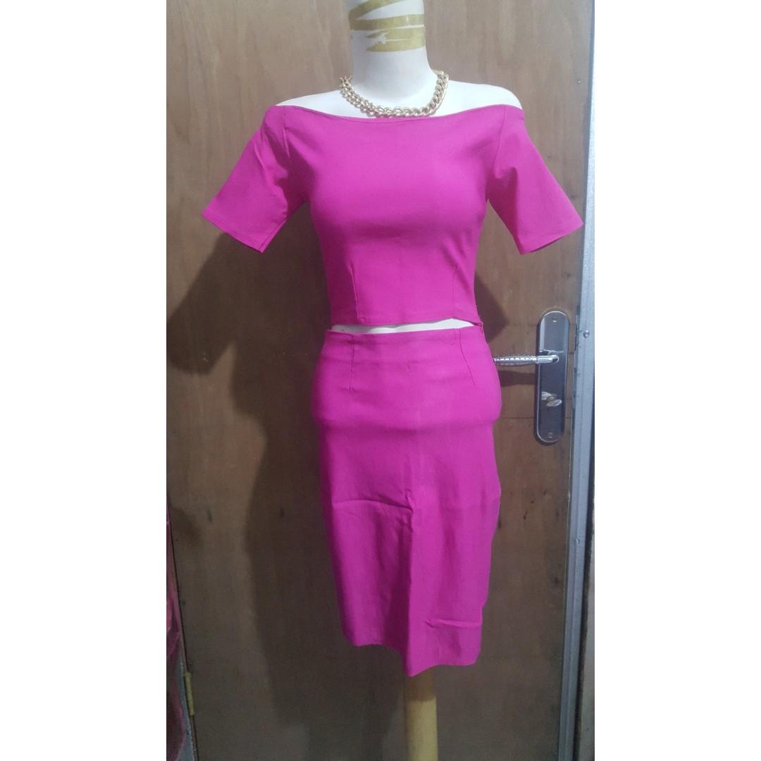 set sabrina pink top dan skirt / stelan sexy / pink set, Fesyen