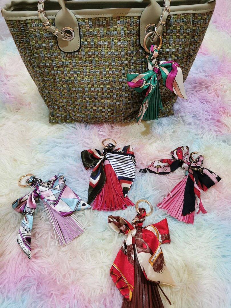 Loewe Sheepskin Leather Tassel Bag Charm Key Holder Pink Purple