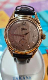 Titus  1887 Couple watch man and lady watch.