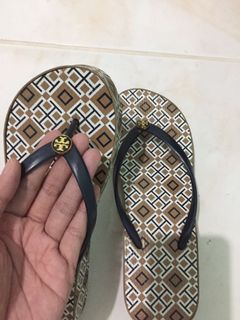 (Category: ) located in . Submitted by mansanas (Listing ID 1048593944, Image 1). Description: .