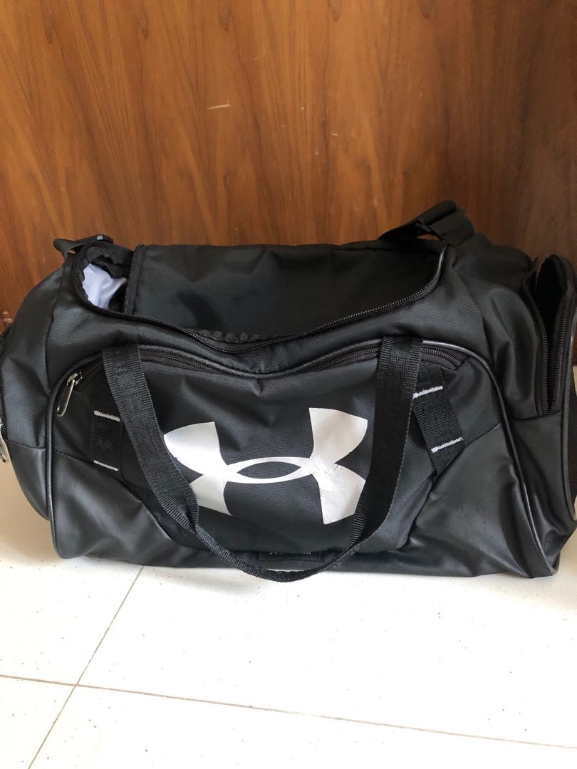Under Armour Undeniable 3.0 Extra Small Duffle Bag, Men's Fashion, Bags,  Belt bags, Clutches and Pouches on Carousell