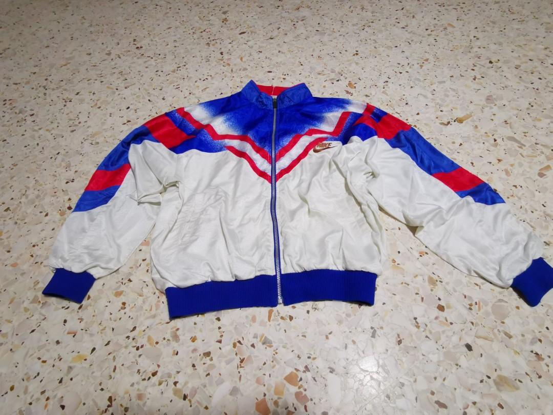vintage nike windrunner