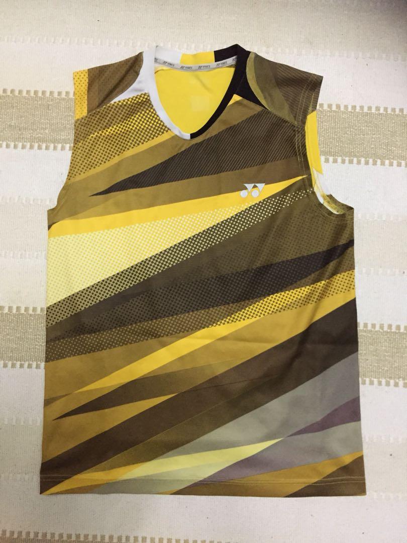 Yonex sleeveless lcw, Sports, Athletic u0026 Sports Clothing on Carousell