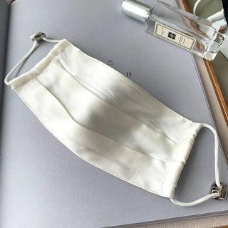 100% Silk Face Mask - White