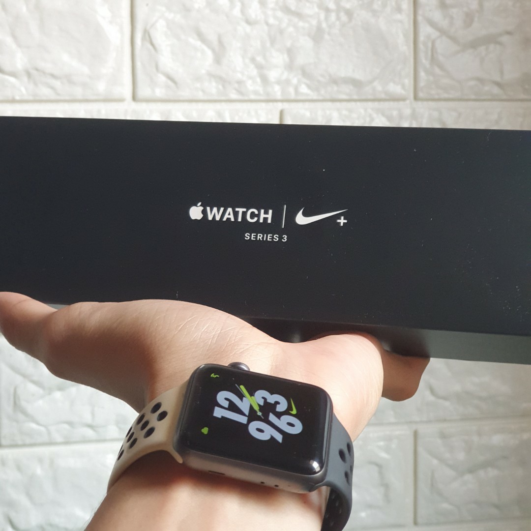 Harga iwatch shop series 3 nike