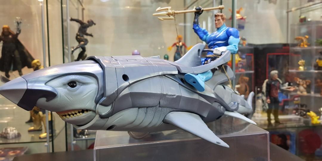 Aquaman 6 figure with deluxe shark deals