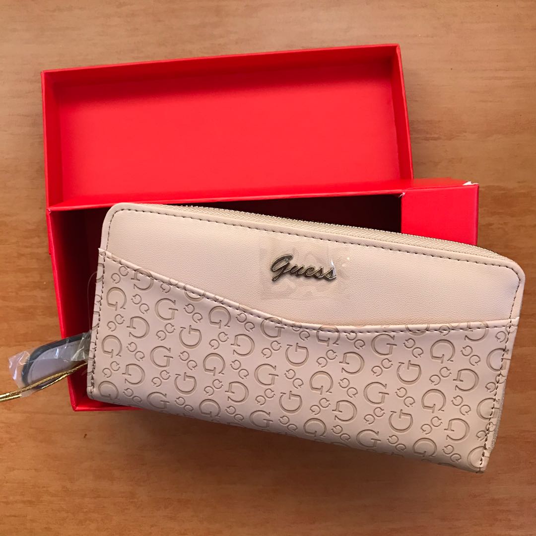 Authentic Guess Women s Wallet Women s Fashion Bags Wallets