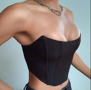 (Category: ) located in . Submitted by akadressmeup (Listing ID 1048708791, Image 1). Description: .