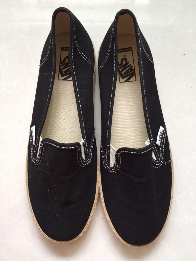 BN Vans Black flats Women s Fashion Footwear Flats on Carousell