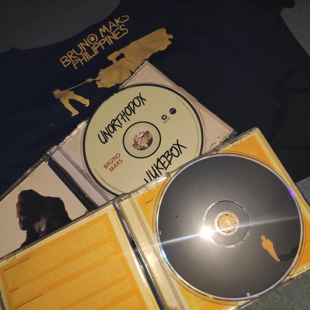 Bruno Mars Access on X: Minha música favorita de cada álbum do Bruno Mars  • Doo-Wops & Hooligans • Unorthodox Jukebox • 24K Magic • An Evening With  Silk Sonic  /