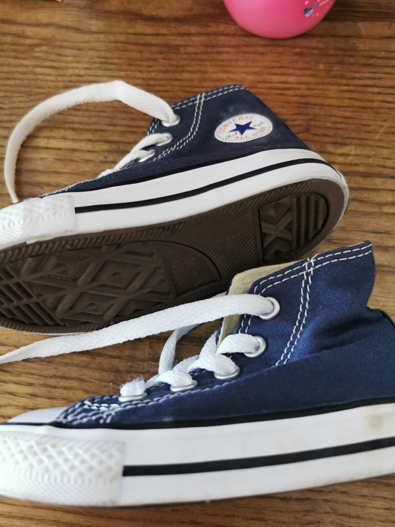 White high top converse size 5 top