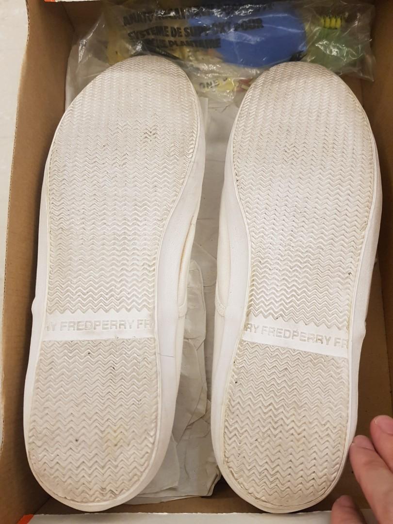 White fred perry plimsolls store