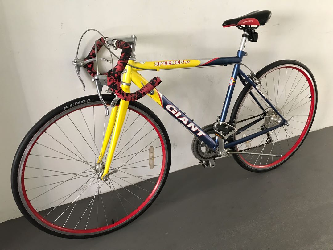Giant Classic road bike Giant bicycle 700c Sports Equipment