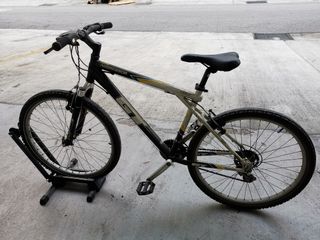 (Category: ) located in . Submitted by honda475 (Listing ID 1048736425, Image 1). Description: .