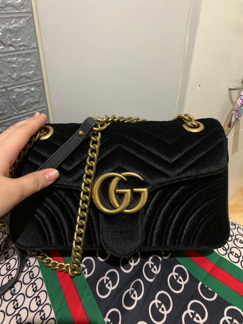 Gucci velvet shop sling bag