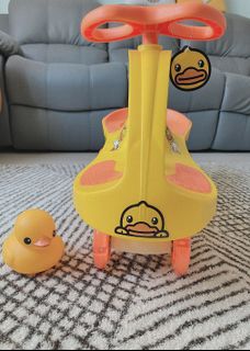 (Category: ) located in . Submitted by hellokids_sg (Listing ID 1048066900, Image 1). Description: .