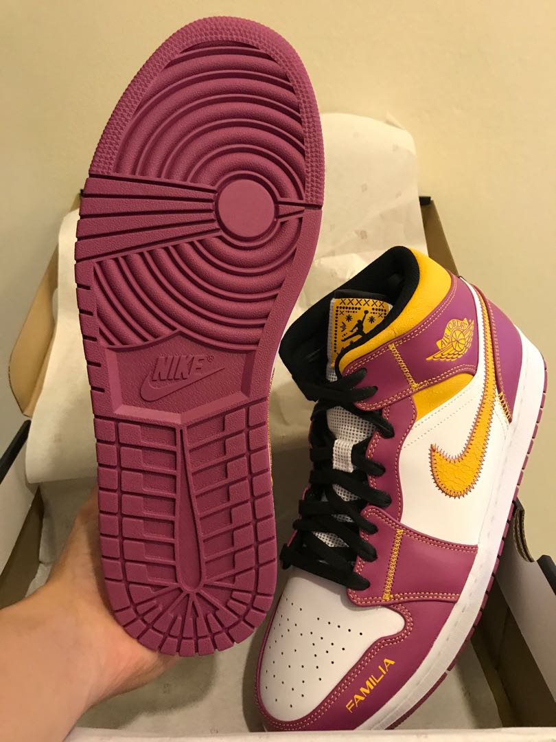 nike jordan la familia