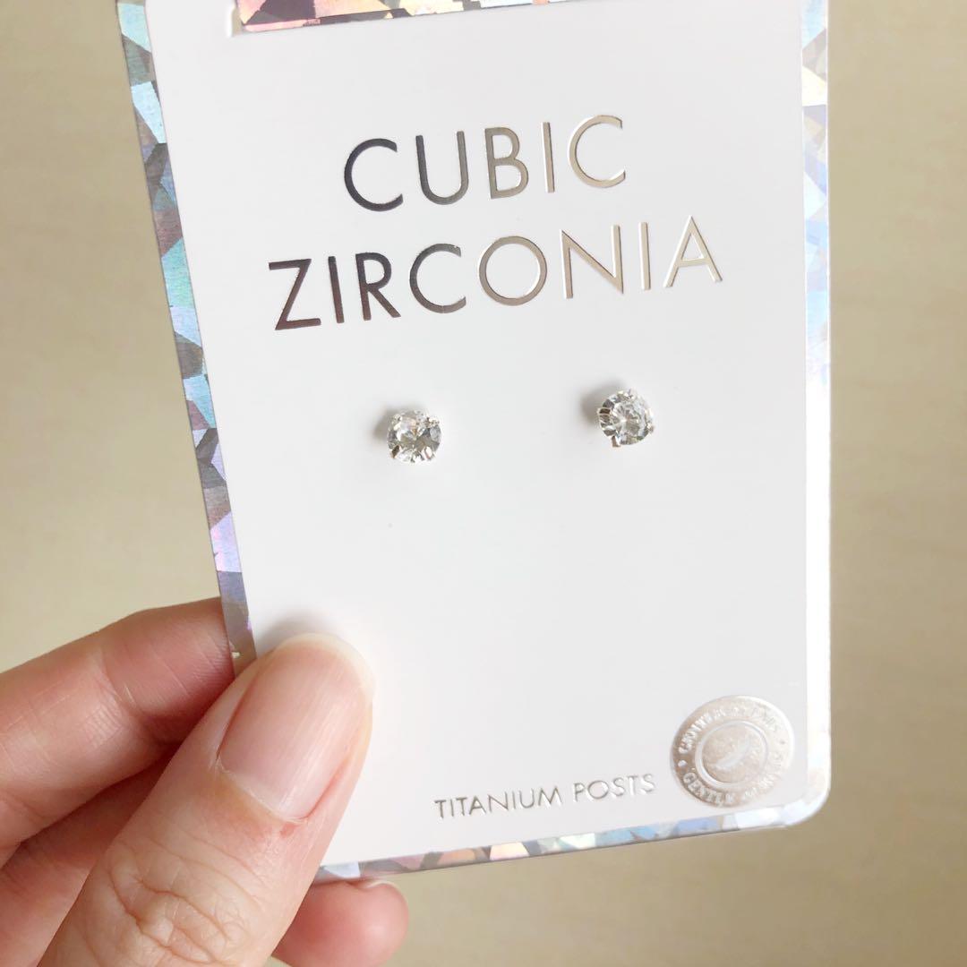 Lovisa Titanium Post 0.5mm Cubic Zirconia Stud Earring, Women's 