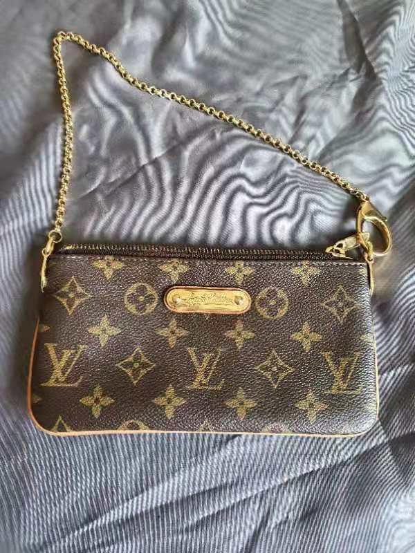 Pouch lv top original