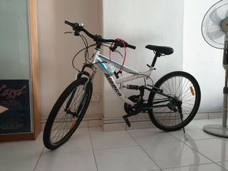 (Category: ) located in . Submitted by bedan20 (Listing ID 1048684184, Image 1). Description: .