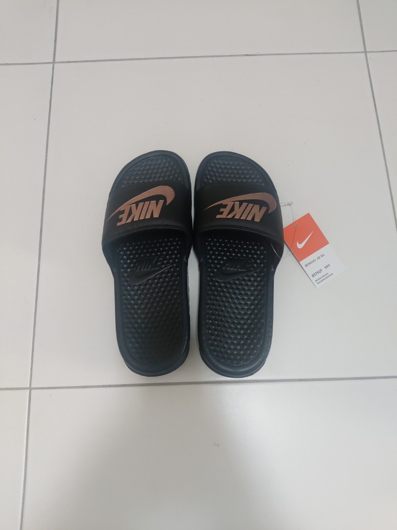 rose gold nike sandals