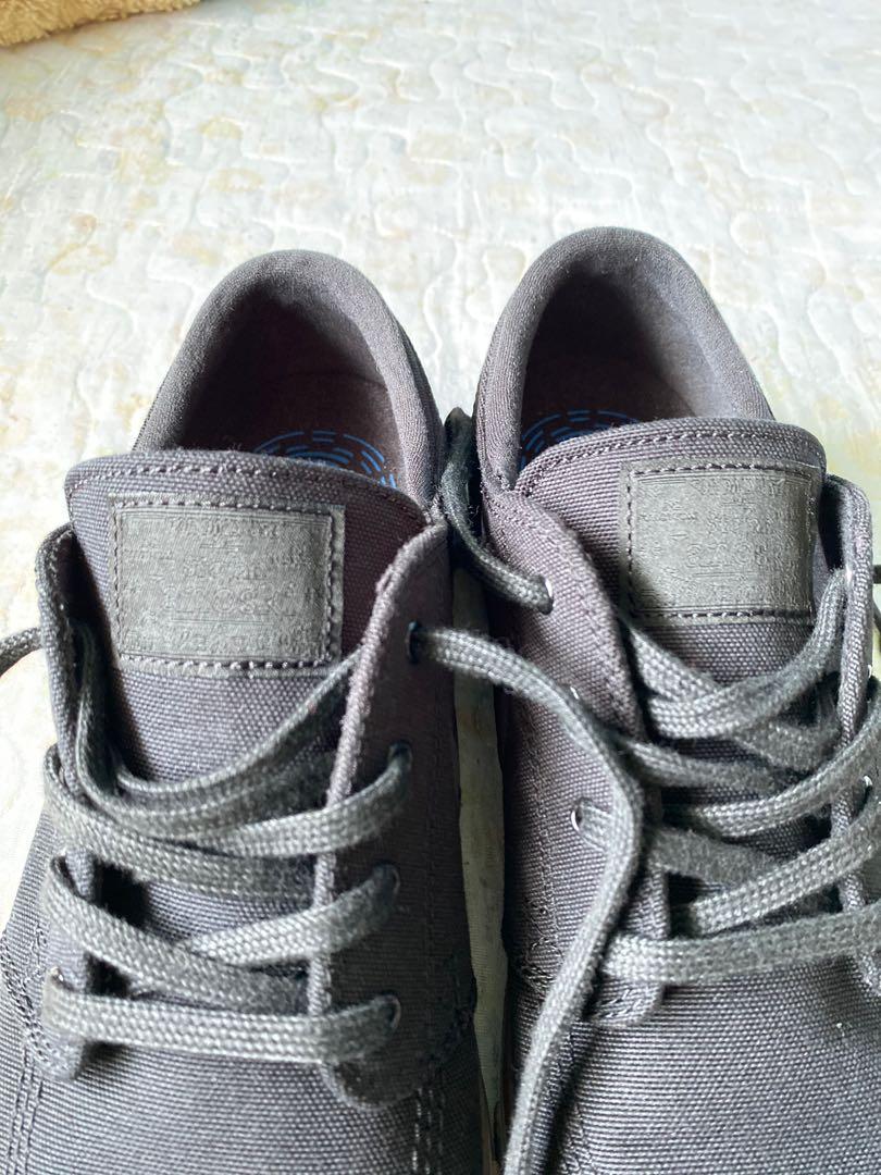 stefan janoski nike gum sole