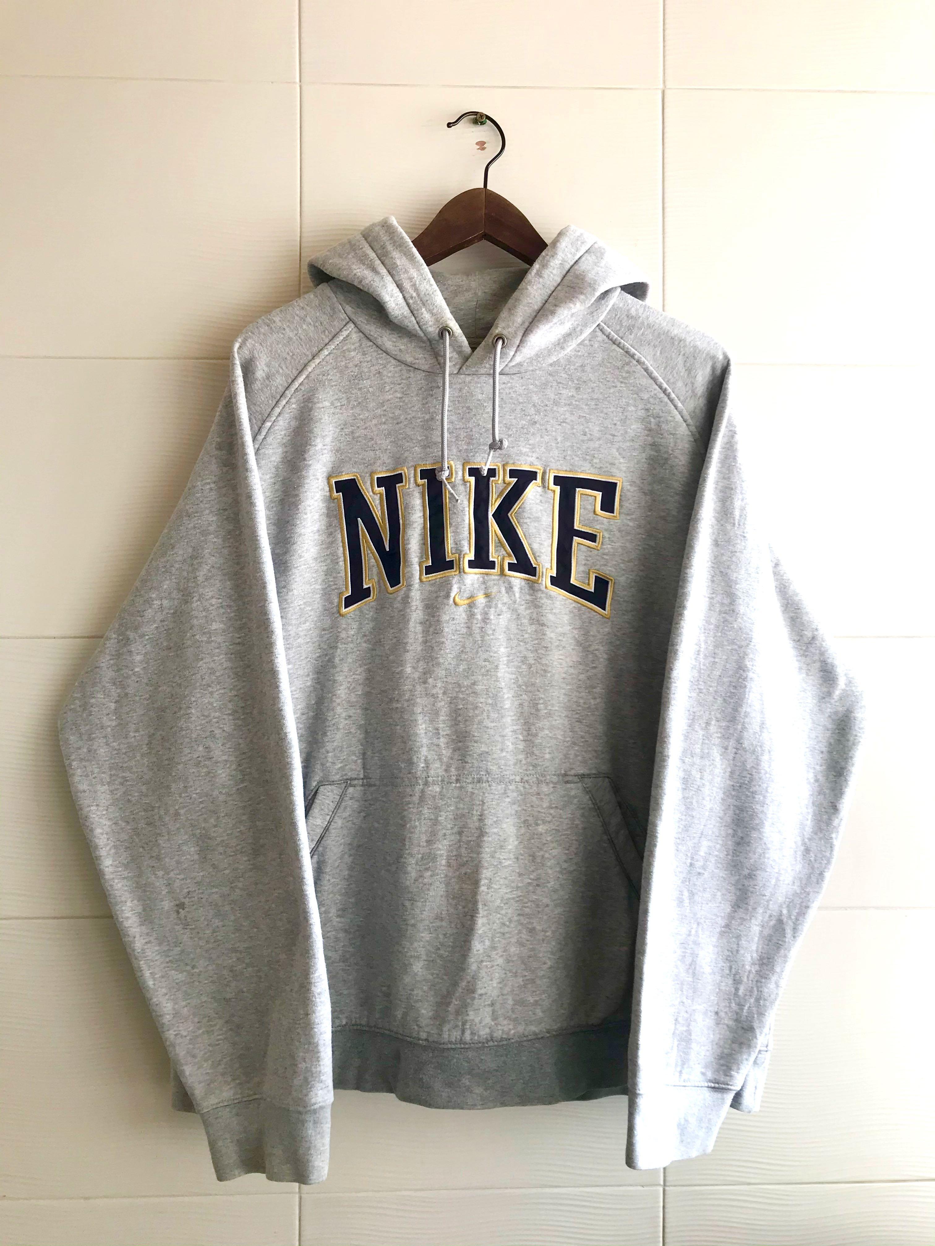 Nike sweatshirt with jewellery embroidery store