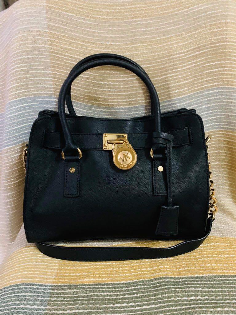 Original Michael Kors Hamilton (Category: Luxury Bags & Wallets) located in Manila. Submitted by edifier888 (Listing ID 1048809613, Image 1). Description: In very good condition.