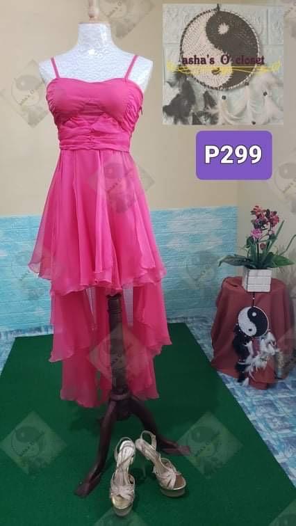 preloved gown (Category: Evening dresses & gowns) located in Aritao. Submitted by shanedc (Listing ID 1048664814, Image 1). Description: preloved gown.