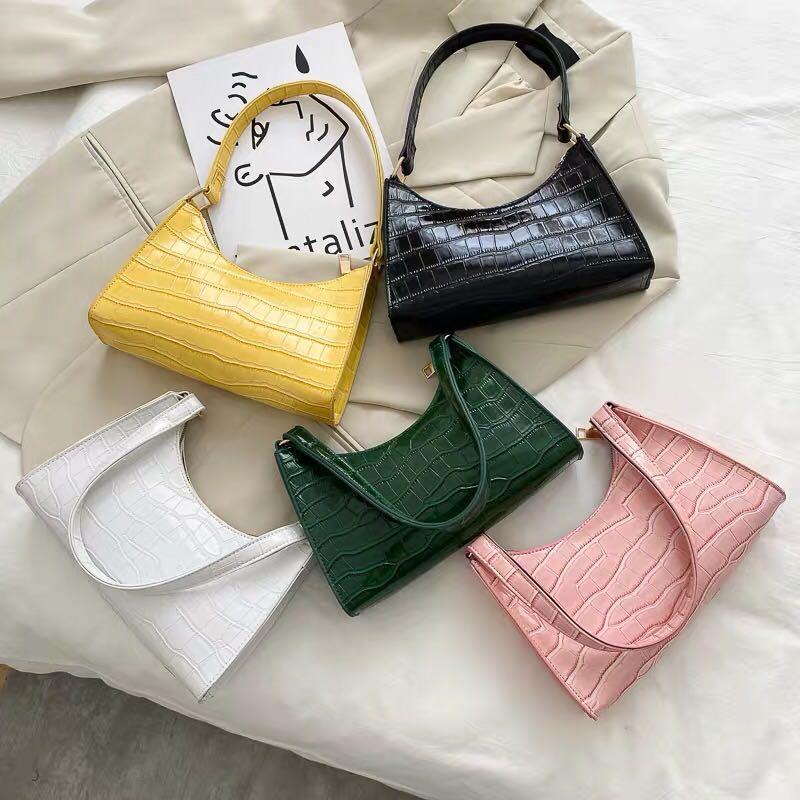 Crocs shoulder bag clearance