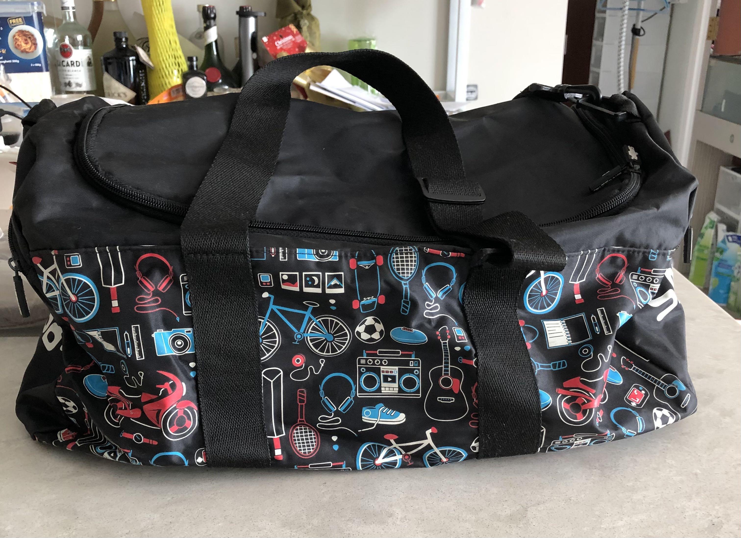 Smiggle Duffle bag Babies Kids Going Out Diaper Bags