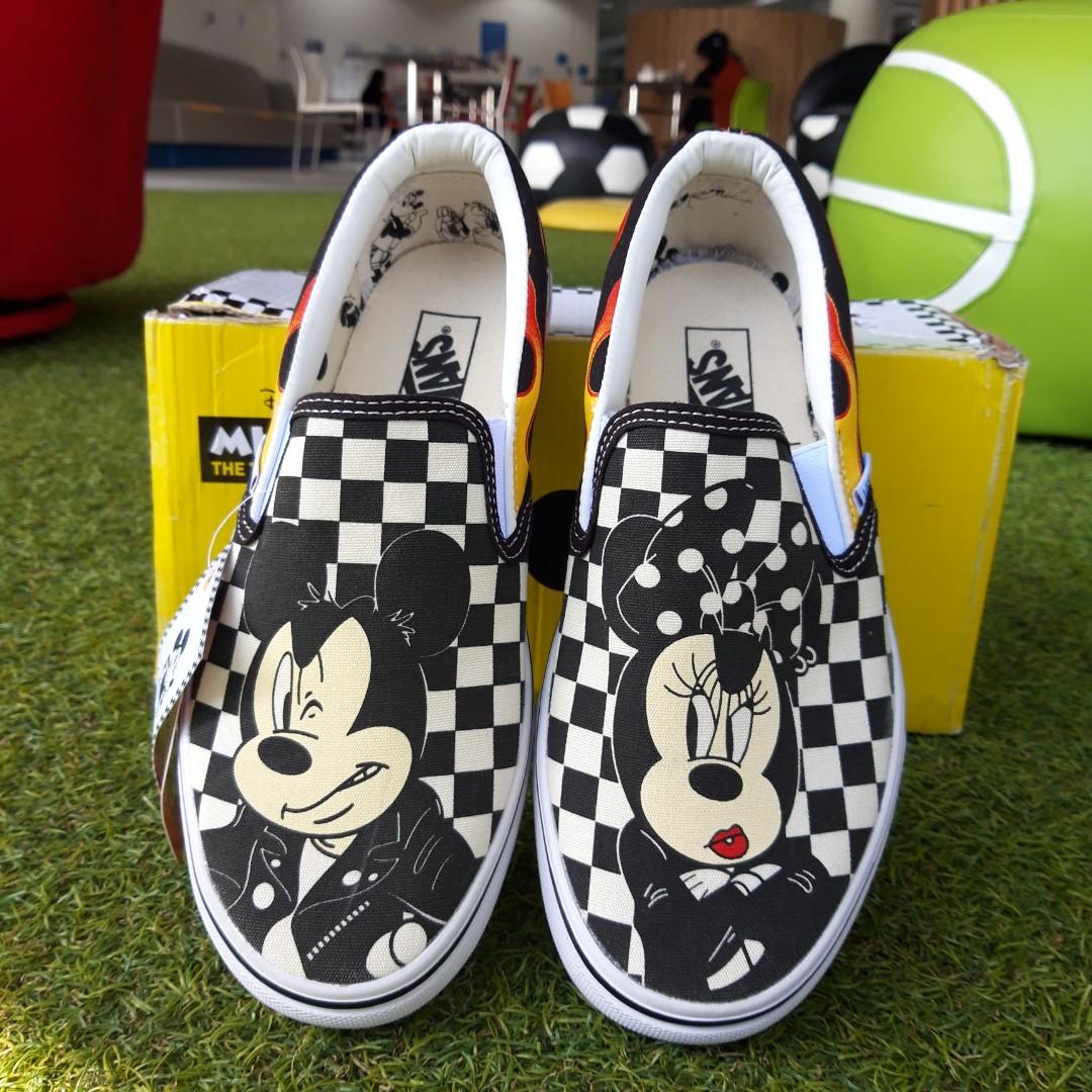 Mickey and minnie discount checker flame vans