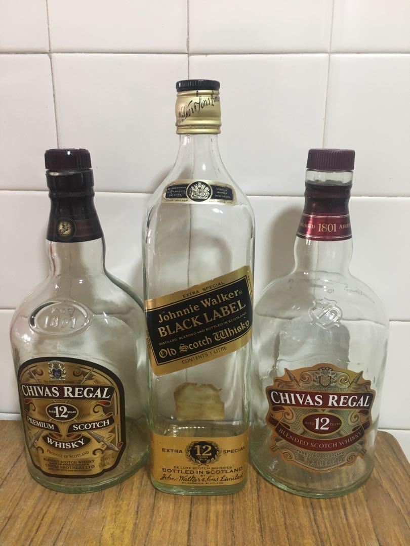 Vintage black label & 2 x chivas empty bottles, Food & Drinks ...