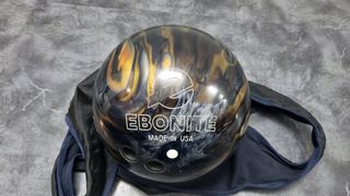 （分類：）位於 。 由 roblo228 提交（商品編號 1049016372，圖片 1）。簡介： 。