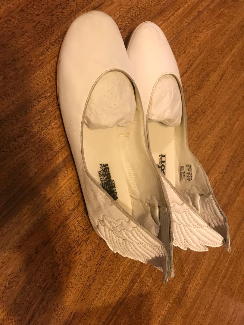 Adidas Jeremy Scott wings ballerinas 平底芭蕾舞鞋, 女裝, 鞋, Loafers - Carousell