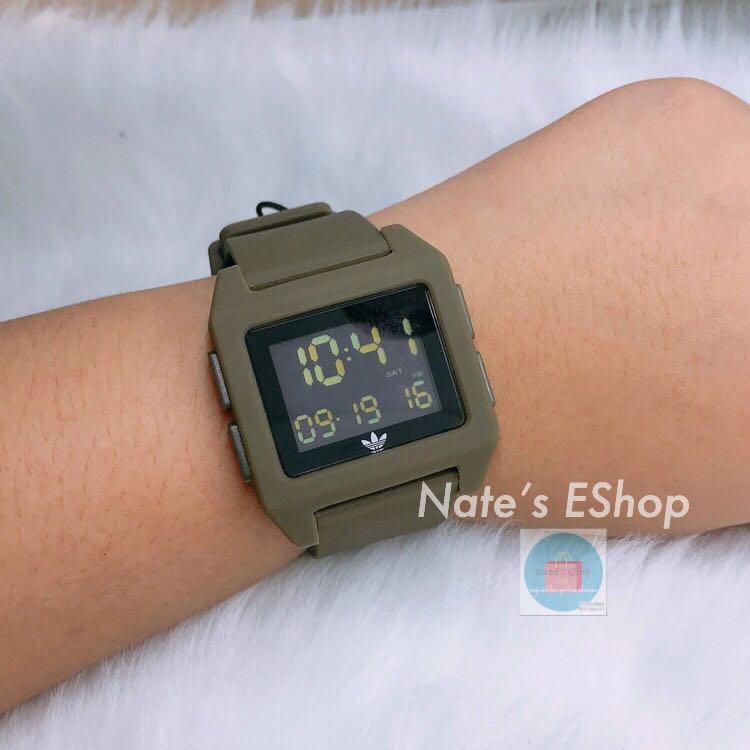 Adidas archive sp1 on sale watch