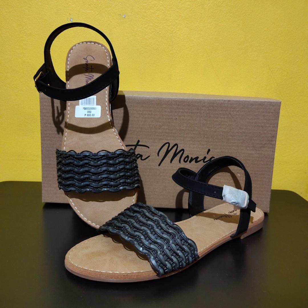 PAYLESS SANTA MONICA Ankle Strap Gabbi Black Women s Fashion Footwear Flats Sandals on Carousell