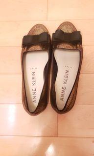 Ann Klein (size 7)